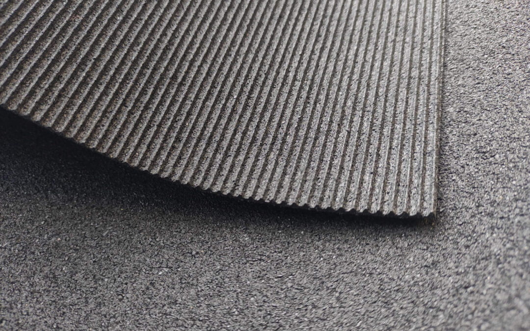 Wykładzina Revogum Ryfel 4 mm szerokość 1,2 m