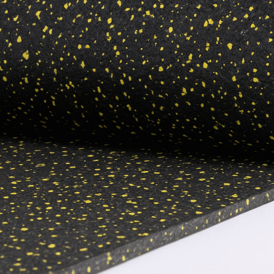 Mata fitness z regranulatu 1050kg/m3 6 mm SCP szerokość 1,25 m z wtrąceniem 10% żółty EPDM