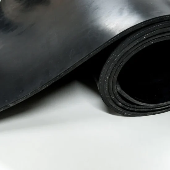 Płyta gumowa NBR 10 mm z dwiema przekładkami SCP szerokość 1,2 m